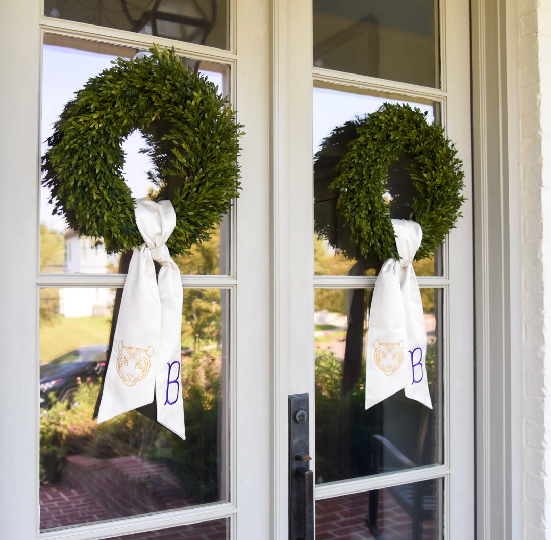 Round Boxwood Wreath 18"