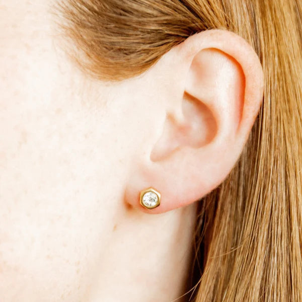 Screwback Stud- Addison Clear Gold